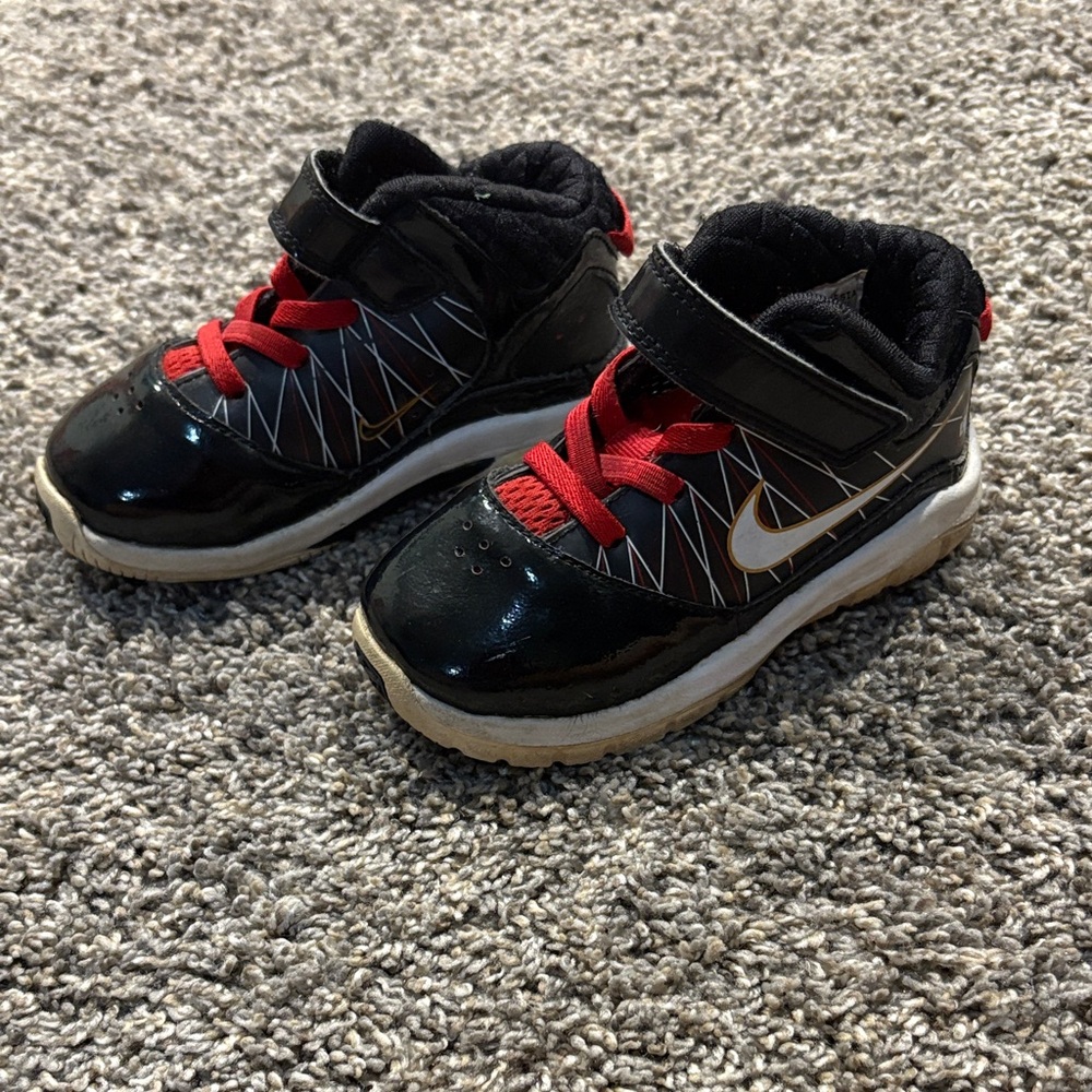 Nike Lebron VII Black and Red Sneakers with White Accents